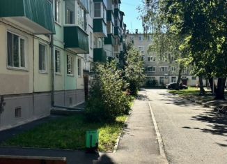 Продаю двухкомнатную квартиру, 43 м2, Зеленодольск, улица Ивана Засорина, 8