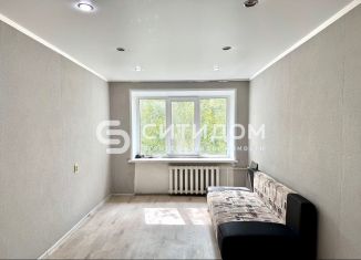 Трехкомнатная квартира на продажу, 58.4 м2, Мелеуз, улица Ленина, 220