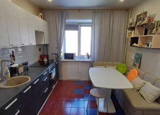 Продам четырехкомнатную квартиру, 76.9 м2, Норильск, набережная Урванцева, 39