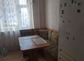 Сдам в аренду двухкомнатную квартиру, 56 м2, Пермь, улица Толмачёва, 17, Дзержинский район