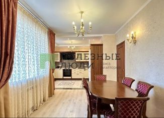 Продаю двухкомнатную квартиру, 91 м2, Татарстан, Чистопольская улица, 71А