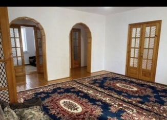 Сдам в аренду дом, 130 м2, Дагестан, улица Муслима Атаева