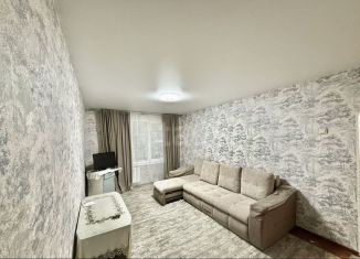 Продается 2-ком. квартира, 47.6 м2, Татарстан, улица Восстания, 3