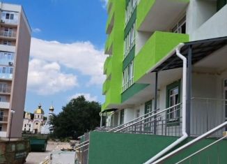 Продается двухкомнатная квартира, 77 м2, Керчь, улица Кирова, 59к1