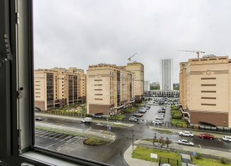 Продаю 2-комнатную квартиру, 75.7 м2, Тюмень, улица Евгения Войнова, 7