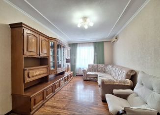 Продаю 2-ком. квартиру, 58.6 м2, Геленджик, Октябрьская улица, 43А