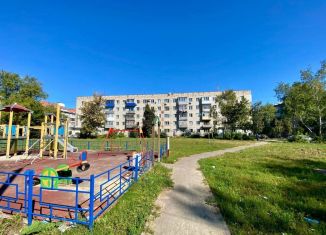 Продается 3-комнатная квартира, 61.3 м2, Пенза, улица Калинина, 86