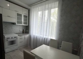 Сдаю в аренду 2-комнатную квартиру, 55.1 м2, Саратов, улица имени М.В. Ломоносова, 13