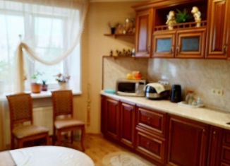 Продажа 3-ком. квартиры, 86 м2, Котлас, улица Маяковского