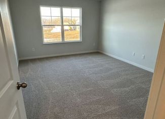 Продаю двухкомнатную квартиру, 81 м2, Махачкала, Маковая улица, 9