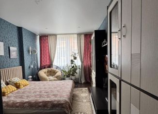 Продаю 2-комнатную квартиру, 70.4 м2, посёлок Российский, улица Ратной Славы, 7