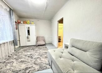 Продаю 1-ком. квартиру, 32.9 м2, Киров, улица Труда, 74