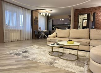 Продается квартира студия, 51 м2, Барнаул, улица Антона Петрова, 247