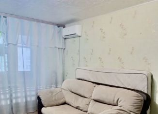 Сдаю в аренду 1-ком. квартиру, 37 м2, Саратов, 3-й Крекингский проезд, 19