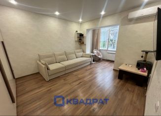 Продам 1-комнатную квартиру, 38 м2, Кумертау, Окружная улица, 17