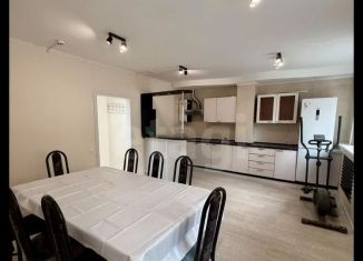 Сдача в аренду квартиры студии, 60 м2, Саратов, улица Танкистов, 66