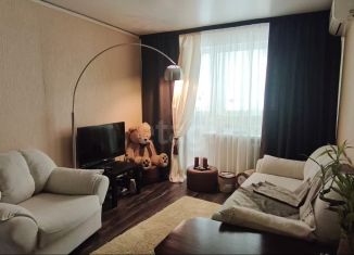 Продаю 2-ком. квартиру, 52.8 м2, Вологодская область, Рыбинская улица, 52