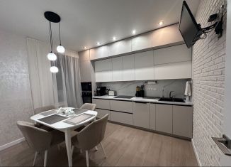 Продаю 3-ком. квартиру, 70.9 м2, Подольск, Юбилейная улица, 1к2