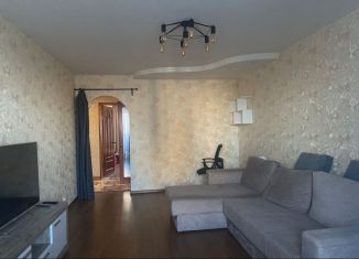 Продается трехкомнатная квартира, 78 м2, Брянск, улица Крахмалёва, 35