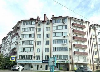 3-ком. квартира на продажу, 119 м2, Пятигорск, улица Розы Люксембург, 42