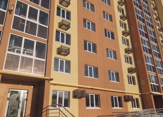 Продаю 2-ком. квартиру, 63.9 м2, Нефтекамск, бульвар Феоктиста Бахтеева, 1