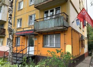 Продается торговая площадь, 43 м2, Самарская область, улица Гагарина, 91