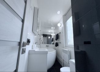 Сдается 2-комнатная квартира, 45 м2, Самарская область, Демократическая улица, 32