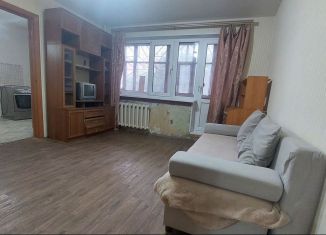 Продаю 1-ком. квартиру, 30 м2, Тюмень, Ямская улица, 98А