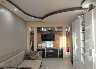 Продаю трехкомнатную квартиру, 71.8 м2, Губкин, Преображенская улица, 4к2