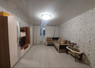 Продаю 2-комнатную квартиру, 76.5 м2, Первоуральск, Береговая улица, 10А