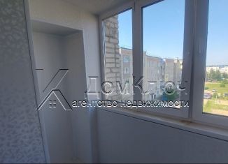 2-ком. квартира на продажу, 48 м2, Кумертау, Советская улица, 1