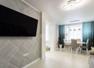 Трехкомнатная квартира на продажу, 83.6 м2, Тюмень, улица 50 лет Октября, 84