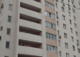 Продажа двухкомнатной квартиры, 60 м2, Республика Башкортостан, улица Академика Ураксина, 1