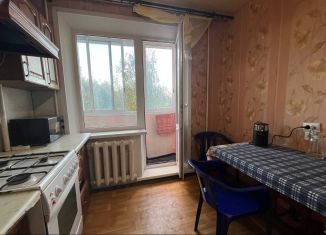 Продаю 3-комнатную квартиру, 70.2 м2, Тверь, улица Карла Маркса, 9