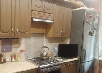 Трехкомнатная квартира на продажу, 56.6 м2, Псков, Индустриальная улица, 1