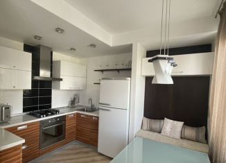 Сдаю в аренду 3-ком. квартиру, 66 м2, Татарстан, 40-й комплекс, 6