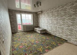 Двухкомнатная квартира на продажу, 52.5 м2, Благовещенск, улица Воронкова, 12