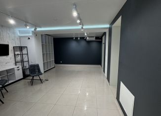 Продаю торговую площадь, 47 м2, Нижний Тагил, улица Карла Маркса, 64