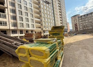 Двухкомнатная квартира на продажу, 83 м2, Дагестан, улица Перова, 13Б