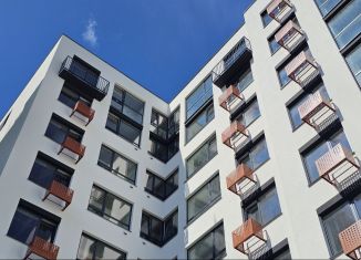 Продам 3-комнатную квартиру, 75 м2, Калининград