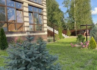 Трехкомнатная квартира на продажу, 52 м2, село Заборье, Луговая улица, 130В