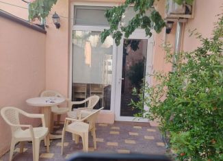 Сдача в аренду дома, 54 м2, Крым, улица Революции, 9
