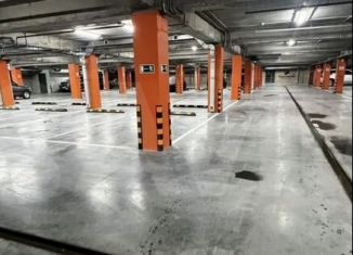 Сдаю в аренду машиноместо, 20 м2, Кемеровская область, Молодёжный проспект, 19Б