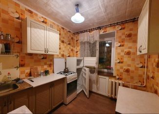 Сдается однокомнатная квартира, 33 м2, Тихвин, 1-й микрорайон, 42