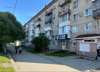 Продается однокомнатная квартира, 28.4 м2, Березники, Юбилейная улица, 32