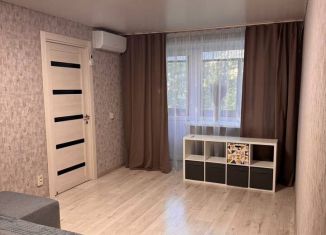 Сдается в аренду 2-ком. квартира, 45 м2, Республика Башкортостан, Российская улица, 84