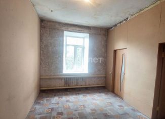 Продается 2-комнатная квартира, 48 м2, Рубцовск, Локомотивная улица, 33