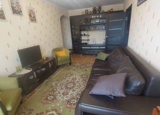 Сдача в аренду трехкомнатной квартиры, 84 м2, Ростов-на-Дону, улица Закруткина, 70/2