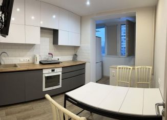 Сдаю 1-ком. квартиру, 38.8 м2, Москва, Строгинский бульвар, 7к1