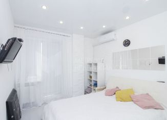 Продам 2-комнатную квартиру, 60 м2, Тюмень, Кремлёвская улица, 112к1, ЖК Плеханово